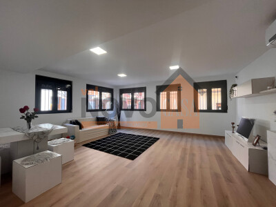 Ref.4640 Apartament în Paiporta