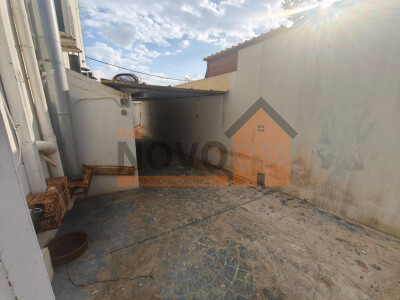 Ref.4746 Casă în Paterna