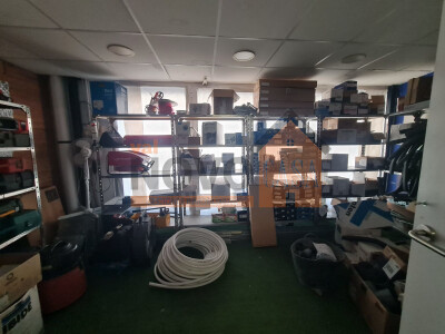 Ref.4514 Local în Picassent