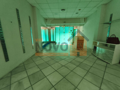 Ref.4698 Local în Picassent