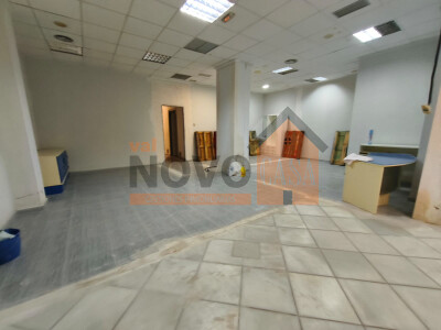 Ref.4698 Local în Picassent