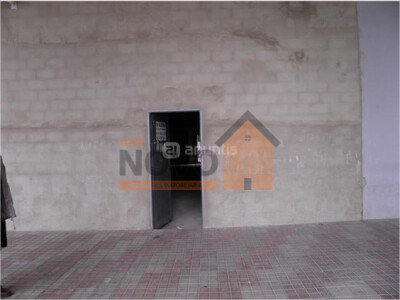 Ref.2319 Local în Silla