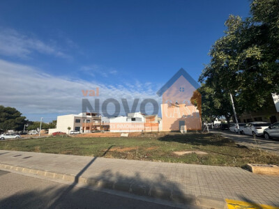 Ref.2910 Teren în Silla