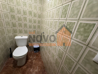 Ref.4599 Local comercial în Silla