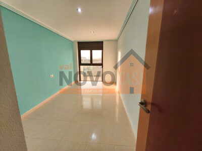 Ref.4702 Apartament în Silla