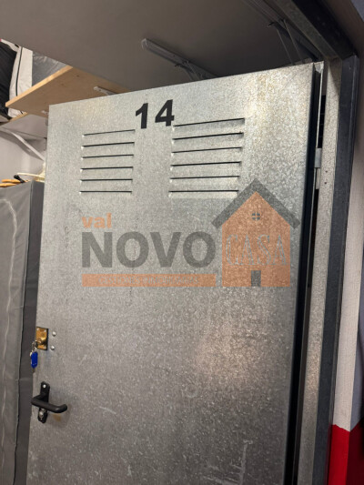 Ref.4712 Loc de parcare în Silla