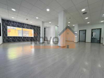 Ref.4713 Local în Silla