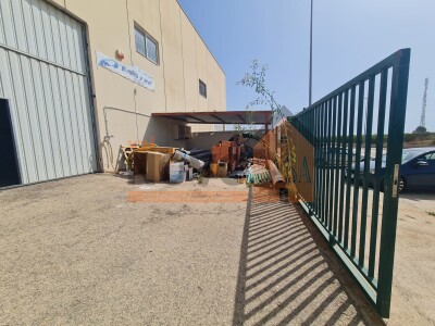 Ref.4511 Nave en Picassent