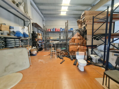 Ref.4511 Nave en Picassent