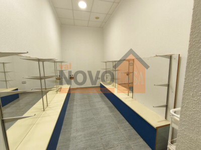 Ref.4698 Local în Picassent