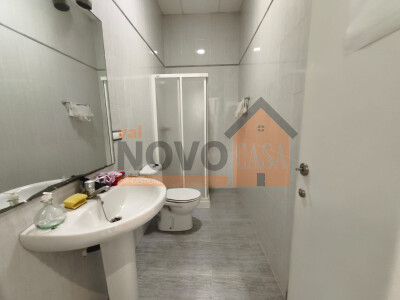 Ref.4698 Local în Picassent