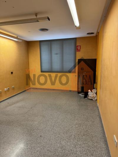 Ref.4757 Local en Picassent
