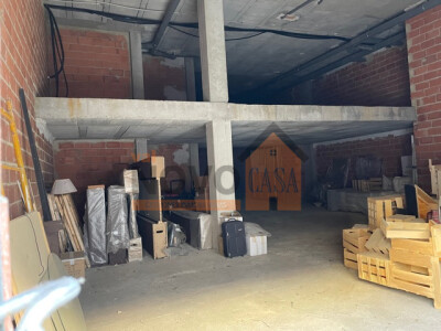 Ref.3609 Local en Silla