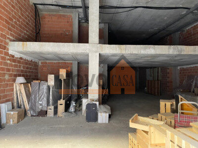 Ref.3609 Local en Silla