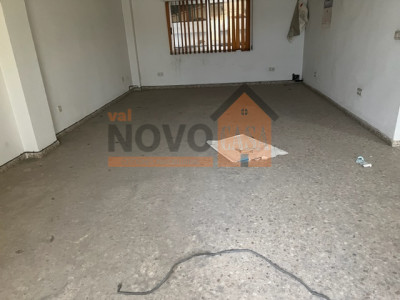 Ref.4211 Nave en Silla