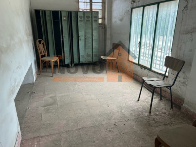 Ref.4211 Nave en Silla