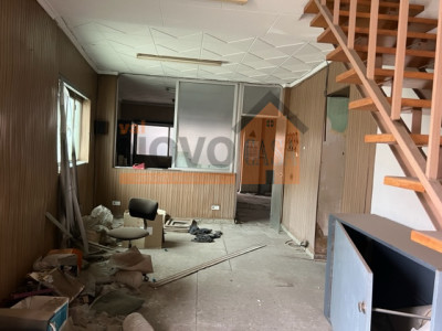 Ref.4211 Nave en Silla