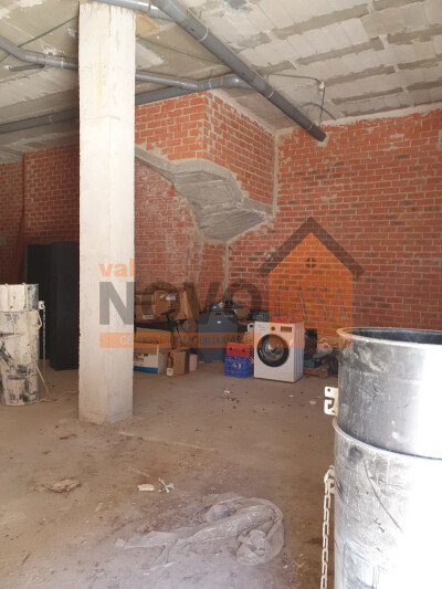 Ref.4494 Local en Silla