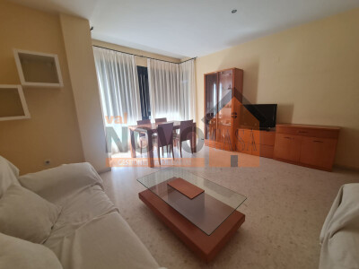 Ref.4534 Piso en Silla-3