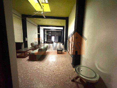 Ref.4593 Bâtiment à Silla