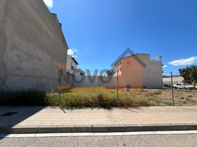 Ref.4634 Terrain à Silla