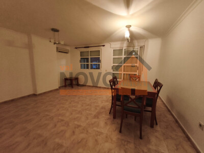 Ref.4684 Piso en Silla-1