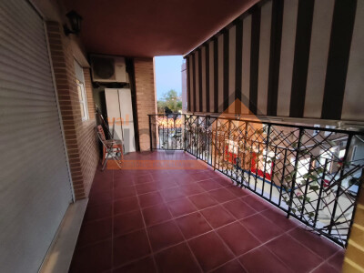 Ref.4684 Piso en Silla-0