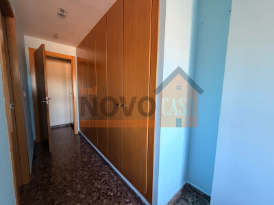 Ref.4696 Piso en Silla