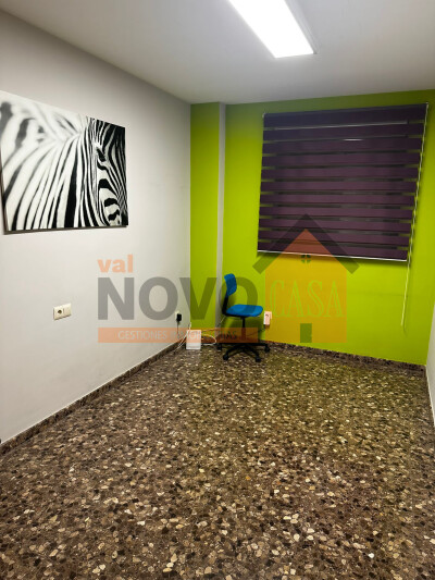 Ref.4704 Piso en Silla-11