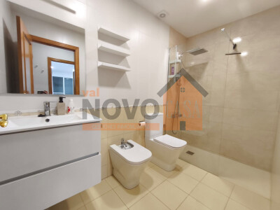 Ref.4701 Piso en Silla