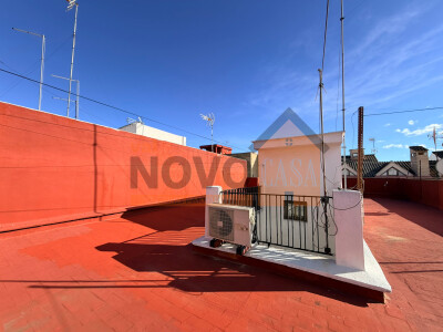 Ref.4735 Piso en Silla