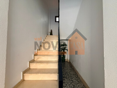 Ref.4735 Piso en Silla