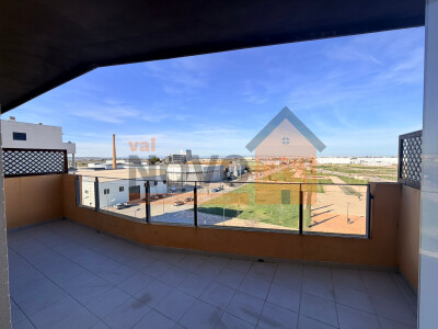 Ref.4736 Piso en Silla-0