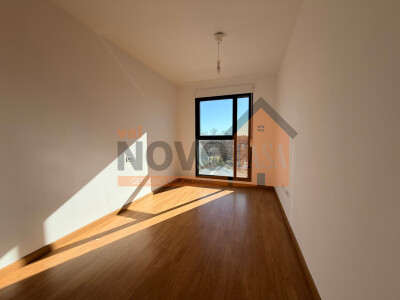 Ref.4736 Piso en Silla-8