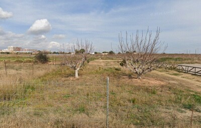 Ref.4744 Parcela en Silla-1