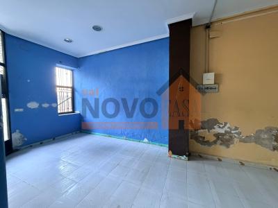 Ref.4747 Local en Silla
