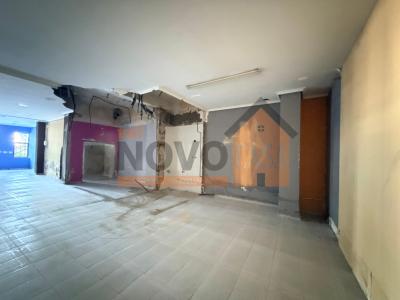 Ref.4747 Local en Silla