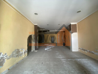 Ref.4747 Local en Silla-2