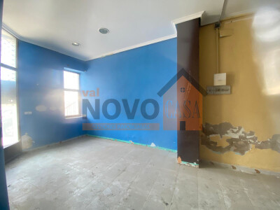 Ref.4747 Local en Silla-5