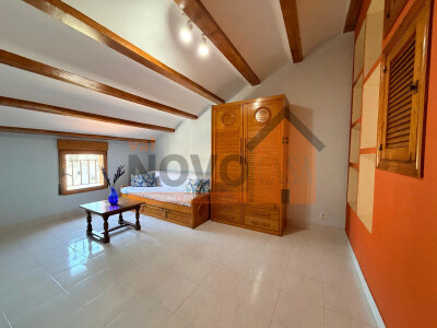 Ref.4749 Adosado en Silla-16