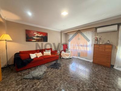 Ref.4767 Piso en Silla